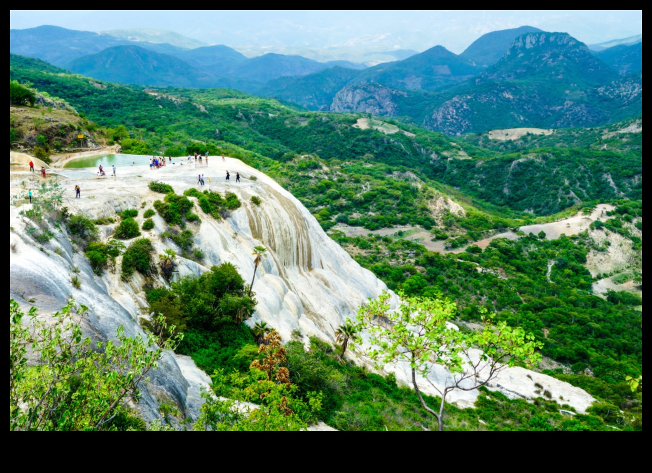 اكتشف جمال الأرض: صور المناظر الطبيعية الجذابة