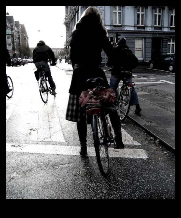 نمط ركوب الدراجات: مزج الموضة والوظيفة على الدراجات