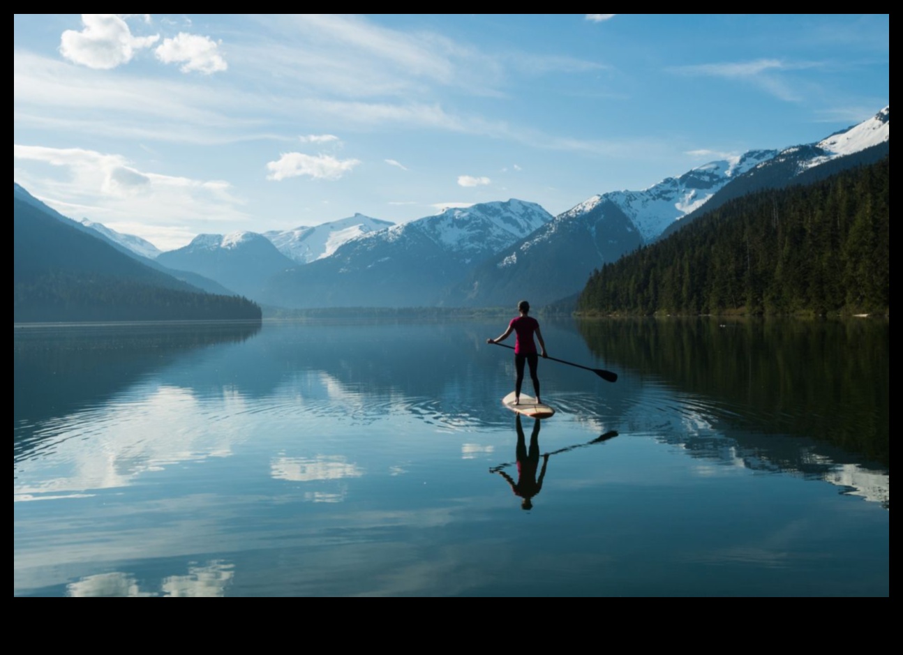 سيمفونية من المعالم السياحية: الشعر البصري في المناظر الطبيعية الآسرة والخالدة