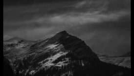 رؤى مهيبة: استكشاف عظمة المناظر الطبيعية الجميلة للأرض