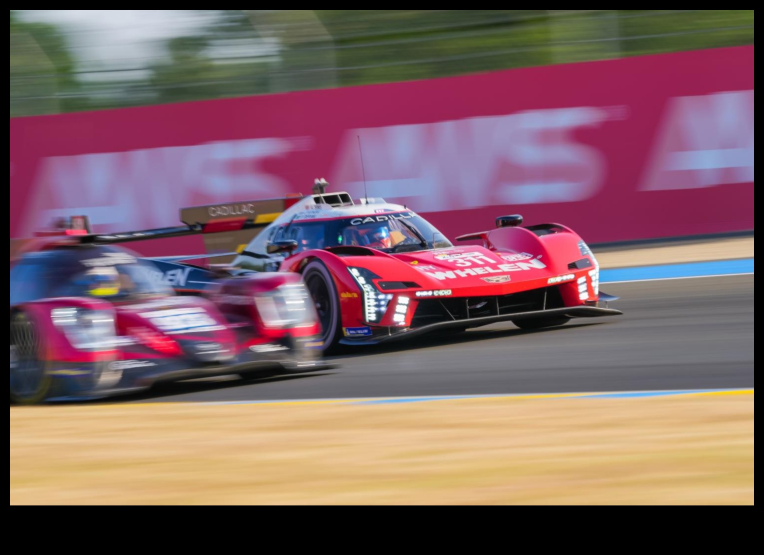 سيمفونية Trackside: الزئير اللحني لمحركات السيارات الرياضية